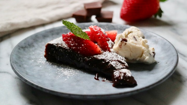 Swedish mud cake (Kladdkaka) – gluten free alternative
