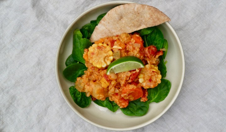 Lentil bowl with sweet potatoes, coconut and ginger