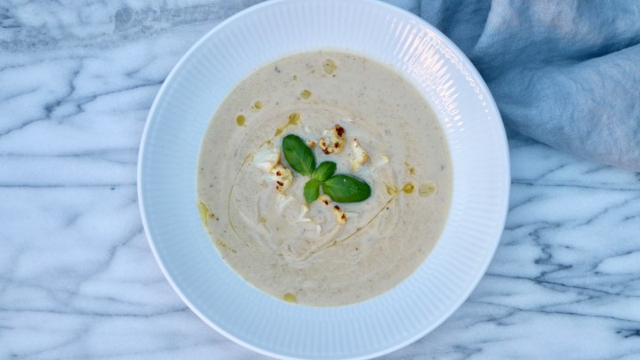 Cauliflower soup with grilled cauliflower buds and truffle